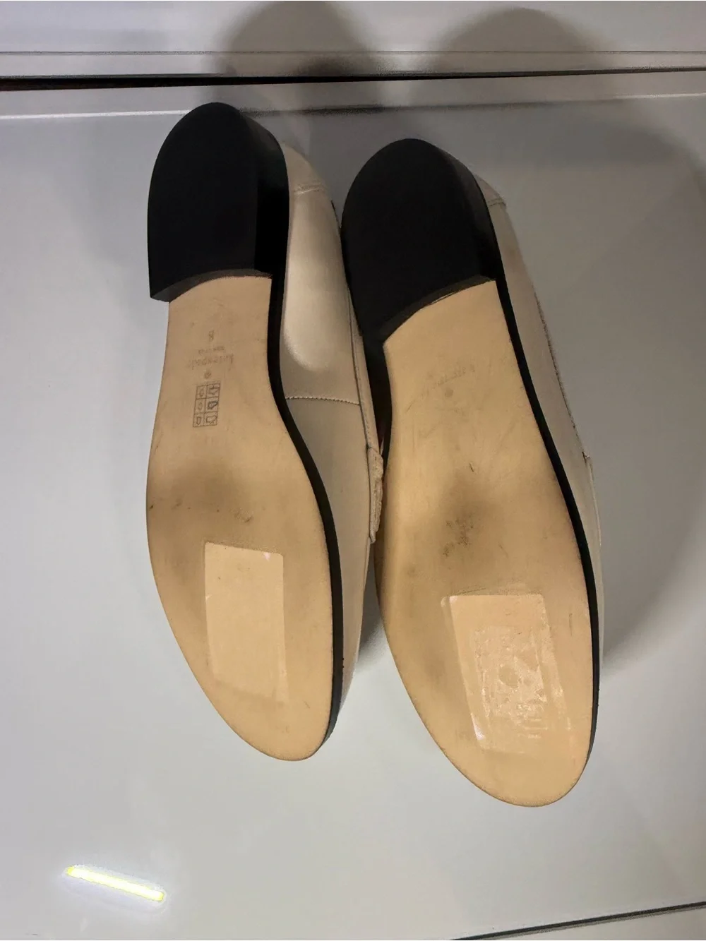 kate spade Women's Cream Patent Leather Loafers size 8